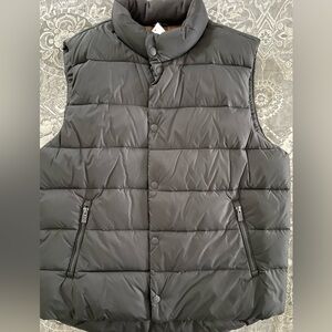 Men's Black Puffer Vest